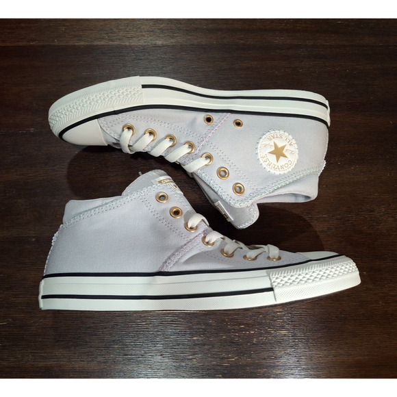 Converse Chuck Taylor All Star Madison Women's Sneaker Mid Top - W 9 - NWB! - Picture 1 of 10